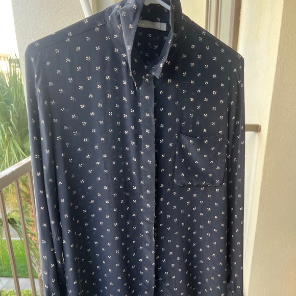 Vince silk blouse size 6 - Picture 2 of 3